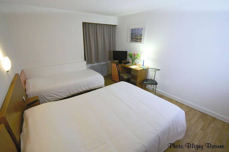 Фото Hôtel Les Nomades Beaune