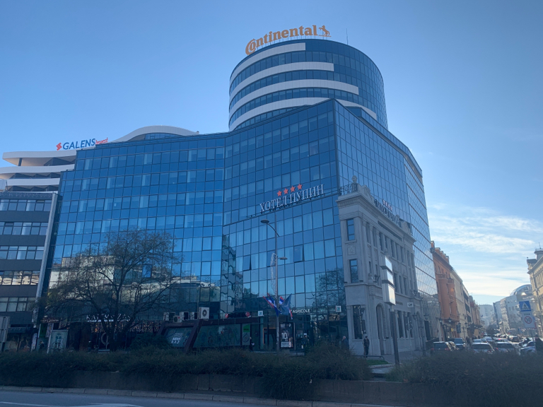 Фото отеля 1