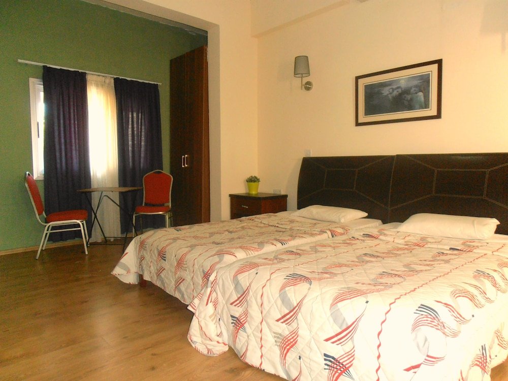 Фото Executive Suites