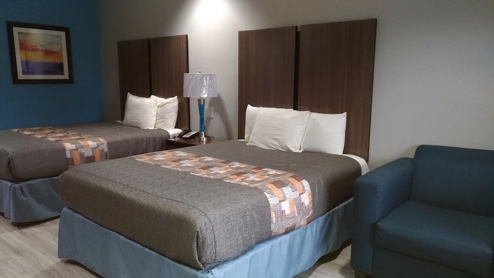 Фото Haven Inn & Suites Downtown Houston