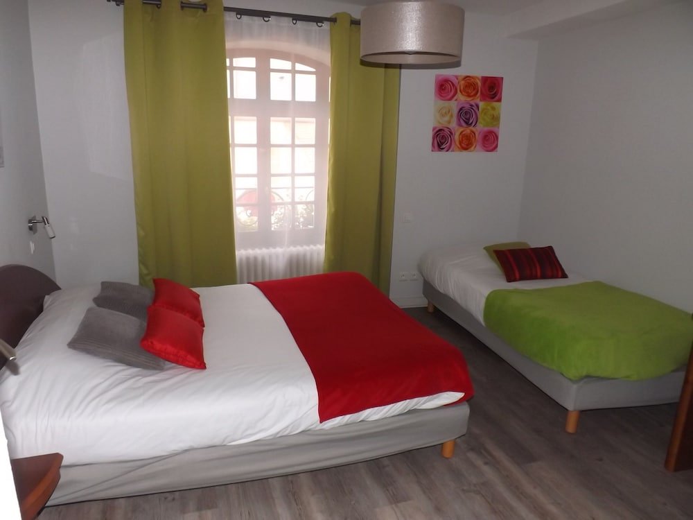 Фото La Vieille Auberge Du Lac