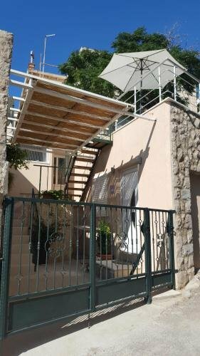 Гостиница Apartment & Room Lady O в Дубровнике