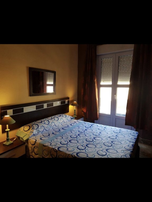 Фото Apartments Duque de Hornachuelos