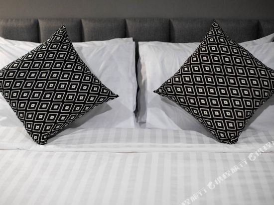 Фото Kowtha Rivertel