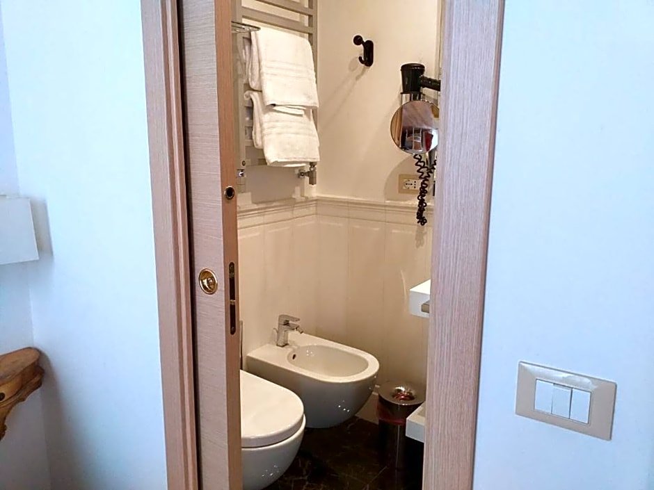 Фото Sistina Twentythree Luxury Rooms