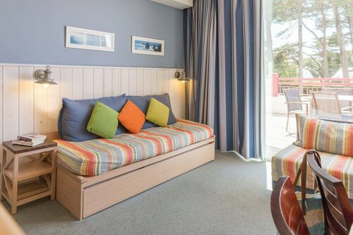 Гостиница Pierre & Vacances Premium Le Domaine de Cramphore