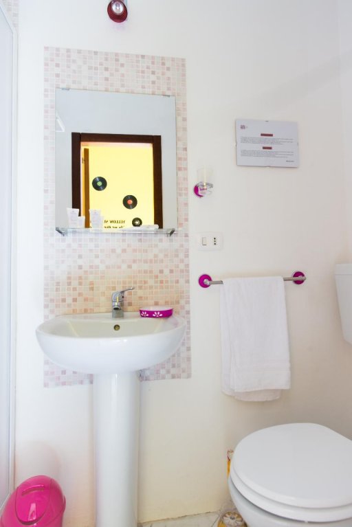 Фото Ночлег и завтрак B&b Colori e Note