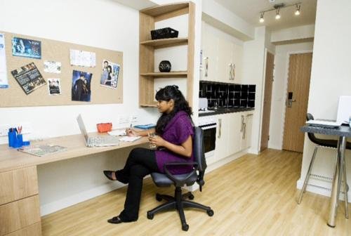 Фото Newington Court