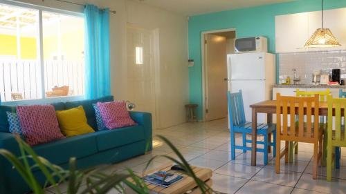 Фото Pauline's Apartments Aruba