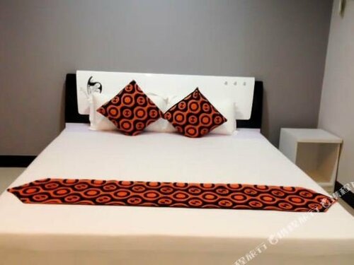 Гостиница The Premium Resort