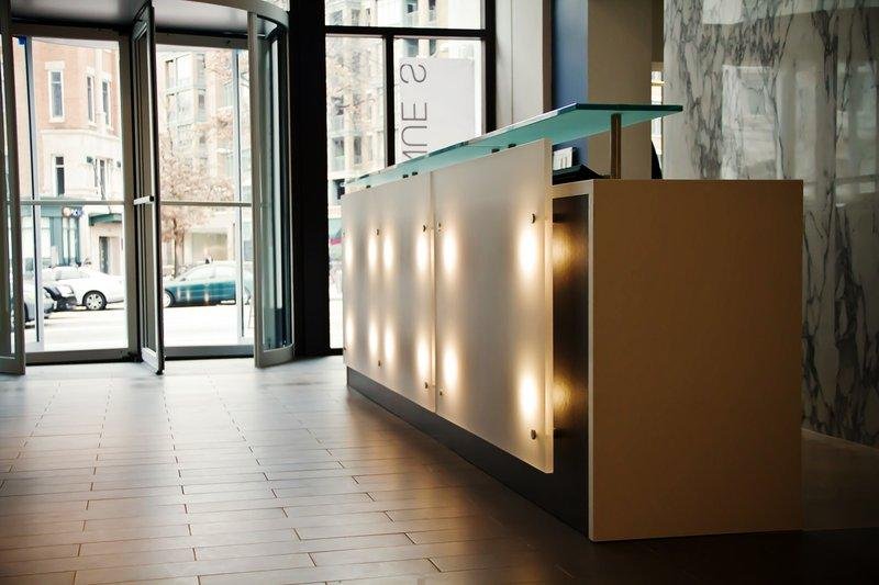 Фото 2500 Penn, a Placemakr experience