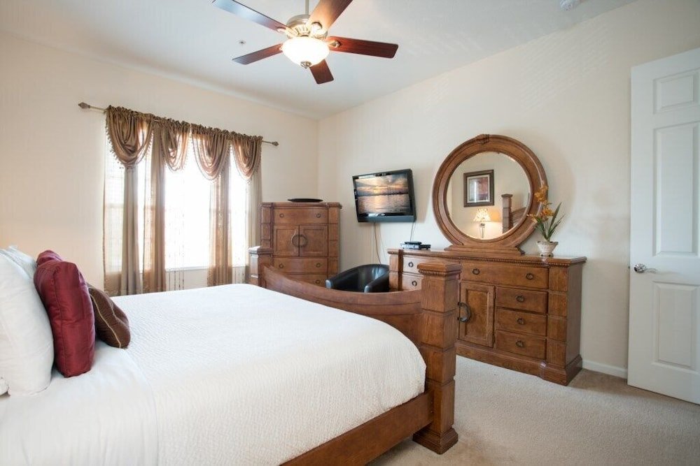 Фото Penthouse Cabana 3 Bedroom Condo