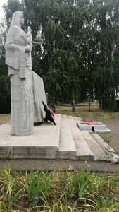 Памятник павшим воинам-односельчанам в годы Великой Отечественной войны (Заречная ул., 45А, село Колтубанка), памятник, мемориал в Оренбургской области