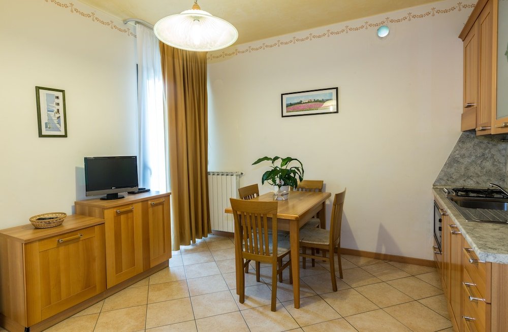 Фото Residence California