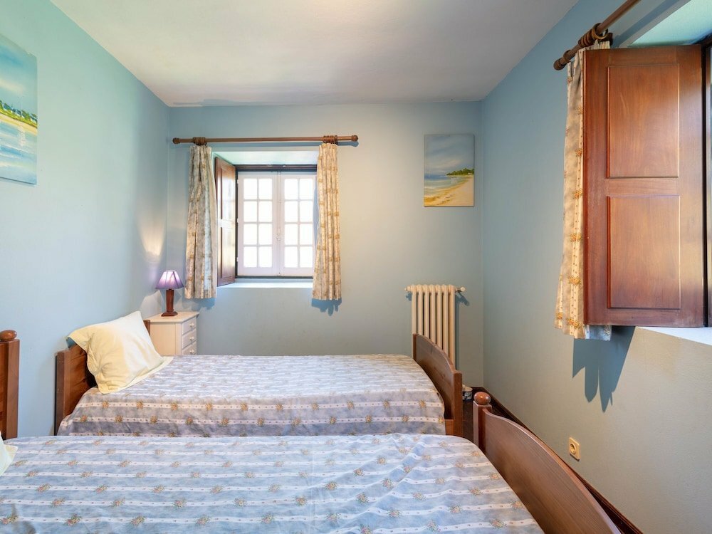 Hotel Detached House With Swimming Pool in an Idyllic Location, Viana do Castelo District, photo