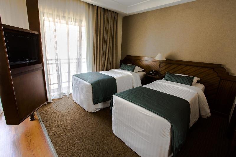 Фото Estanplaza Paulista