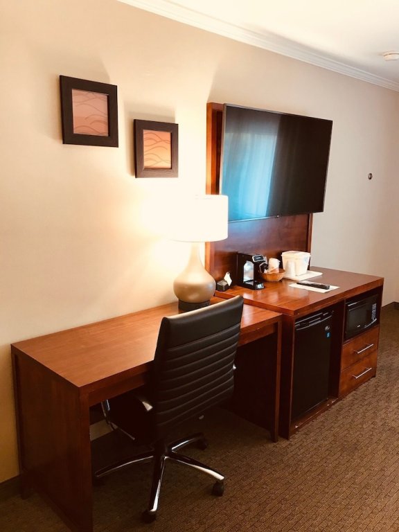 Фото Comfort Inn Santa Monica - West Los Angeles