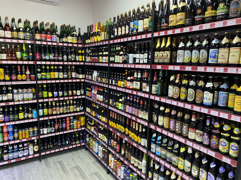 Pivə mağazası Beru Vyhodnoy, Moskva, foto