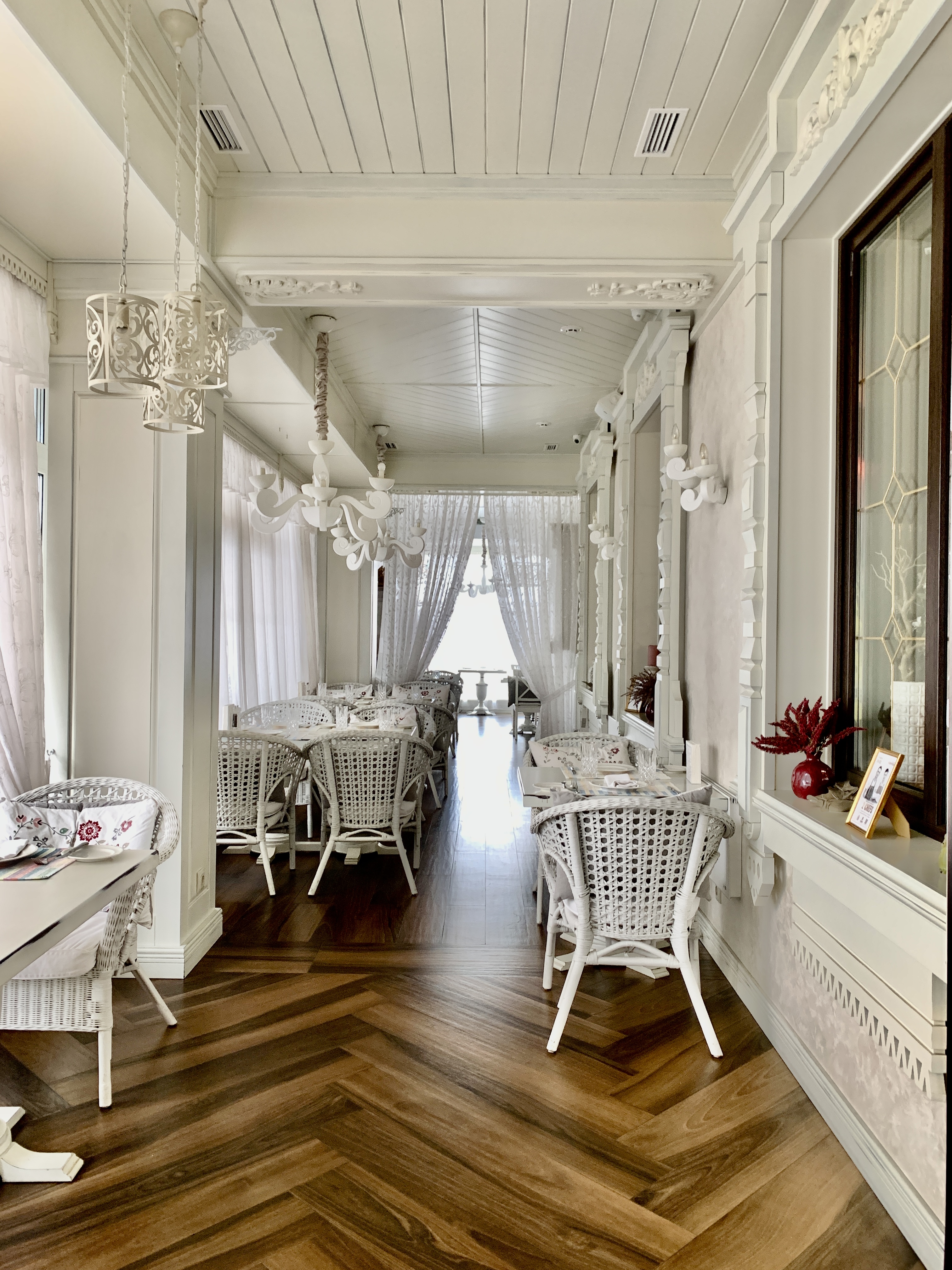 Фото Кухтерин