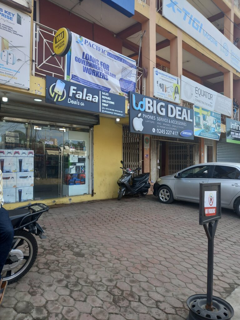 Phone repair Success key enterprise, Accra, photo