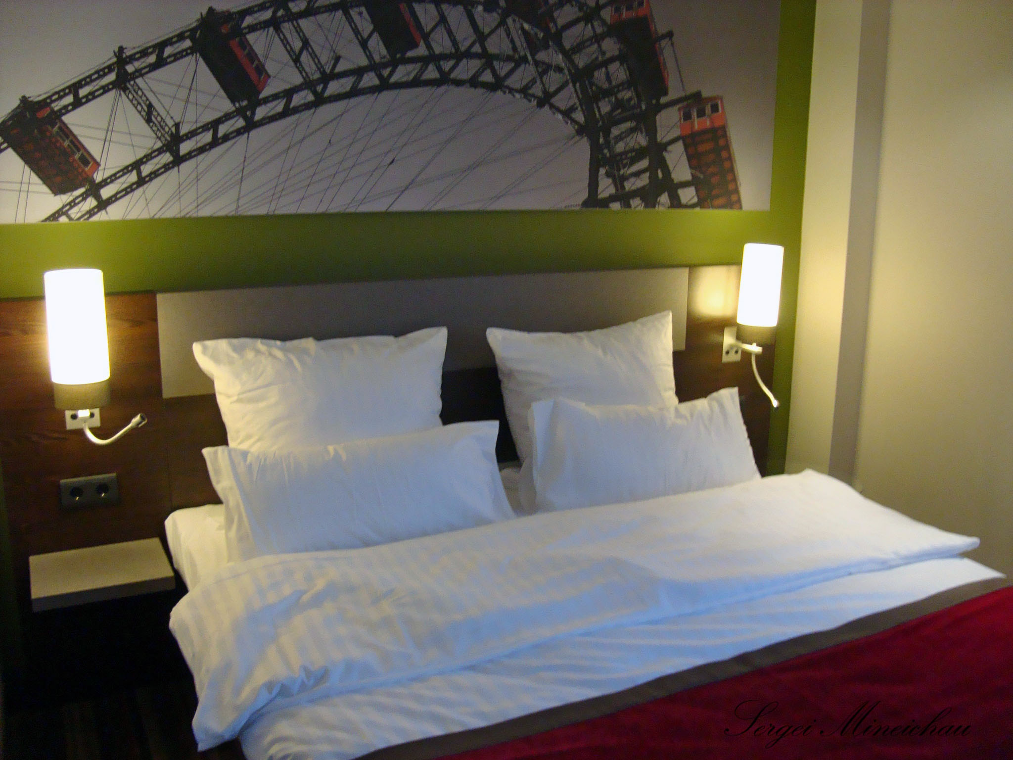 Фото Leonardo Hotel Vienna Westbahnhof