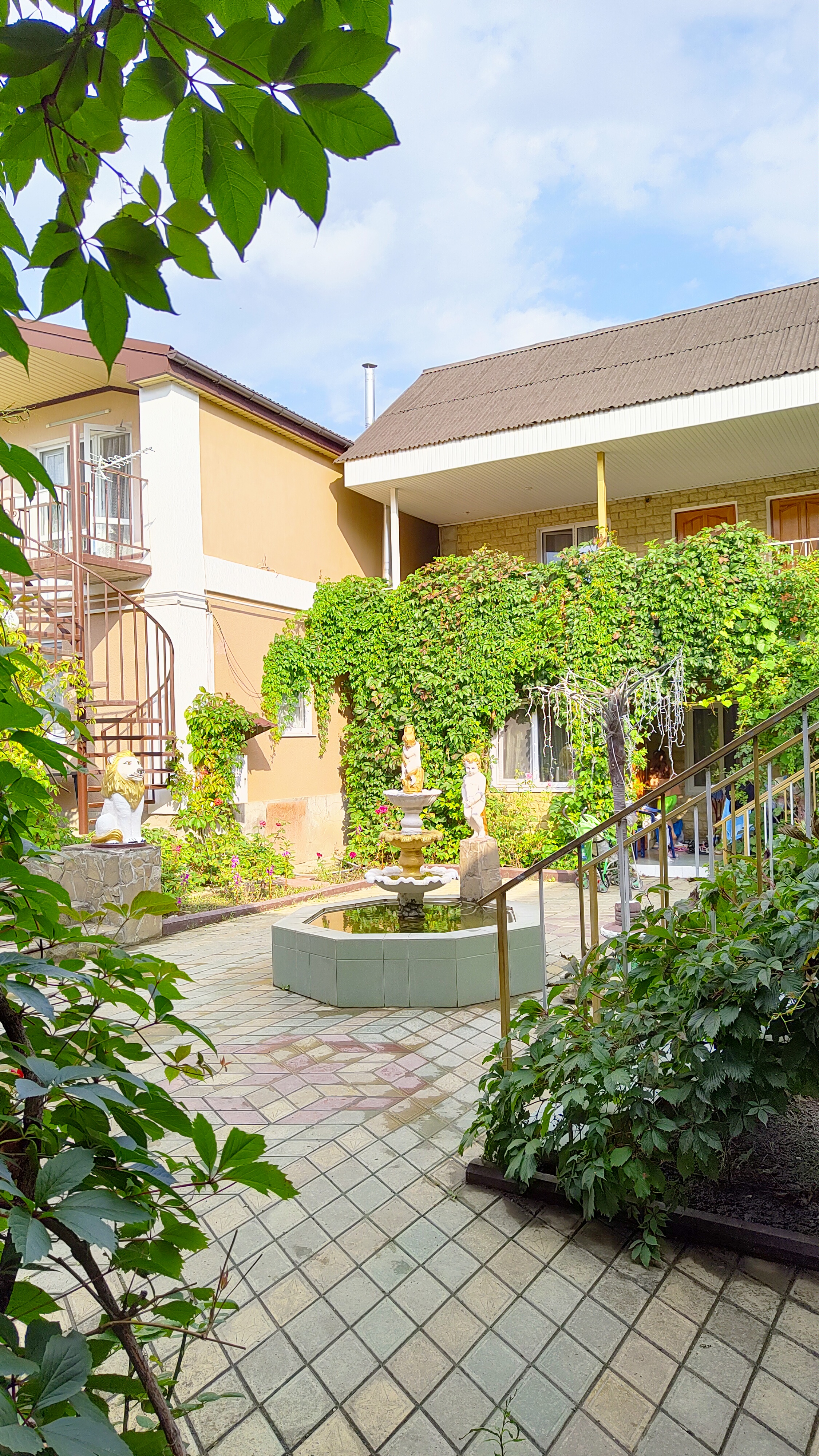 Фото Гостевой дом Lion