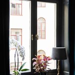 Elita (Pobedy Avenue, 12) ، شبابيك