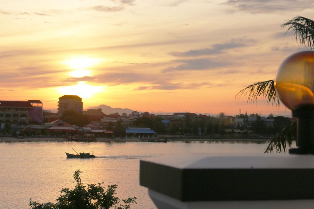 Фото Kampot View Boutique Hotel