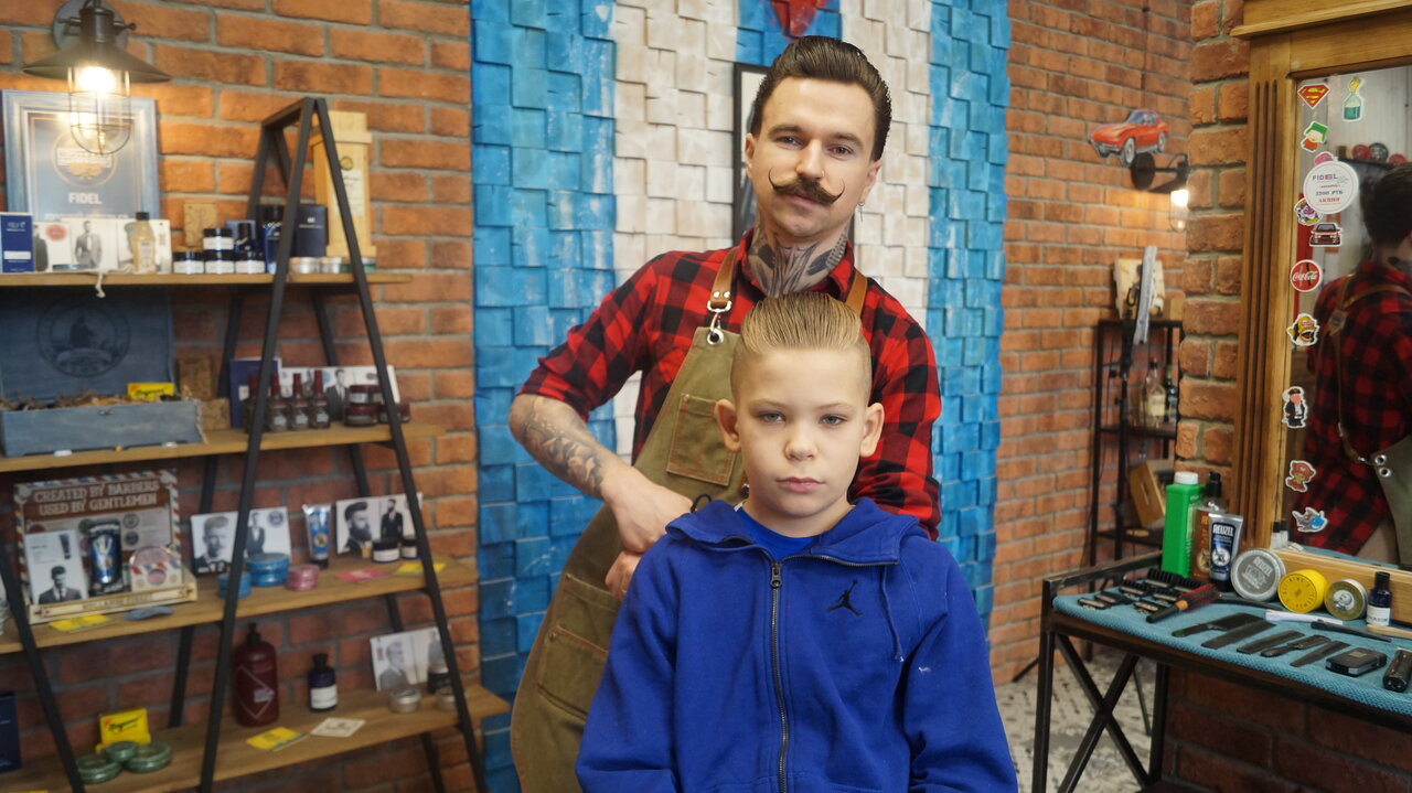 «Барбершопы с наградой «Хорошее место» в Хорошёво-Мнёвниках» фото материала