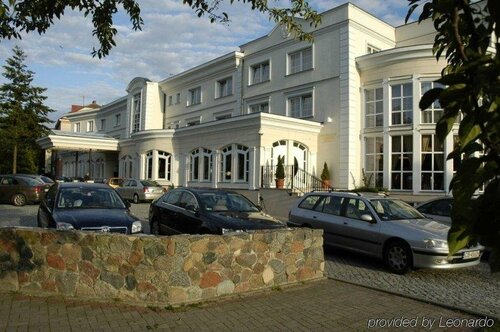 Гостиница Hotel Lubicz SPA and Wellness в Устке