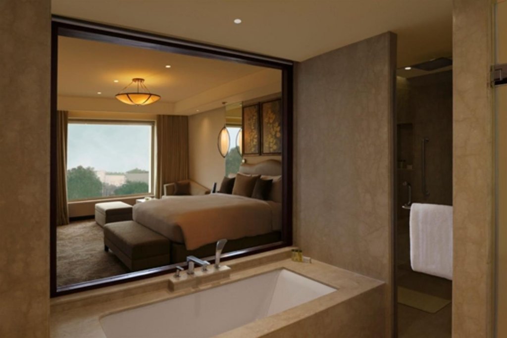 Фото DoubleTree by Hilton Hotel Agra