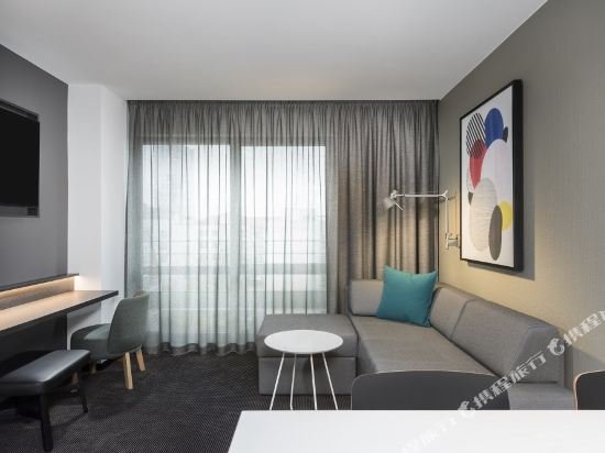 Фото Adina Apartment Hotel Leipzig