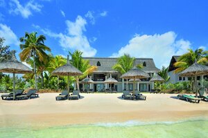 Paradis Beachcomber Golf Resort & SPA