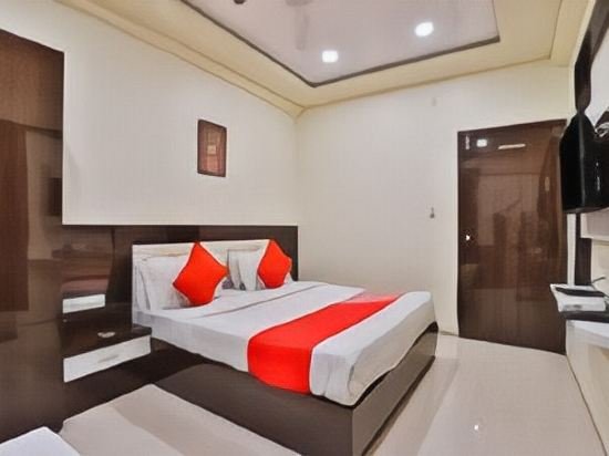 Фото Oyo 11985 Hotel Khushboo