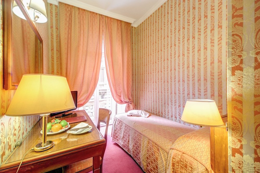 Фото Re Luxury Accomodations