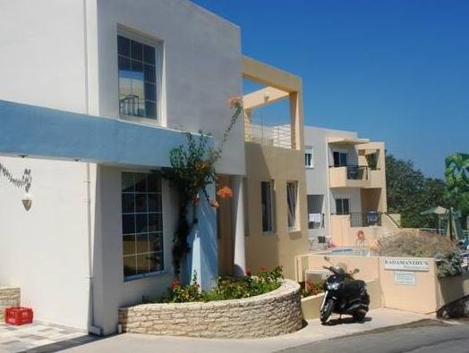 Фото Radamanthy's Hotel Apartments