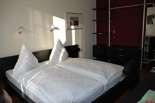 Гостиница Von Korff´s Rest & Relax Hotel в Мешеде
