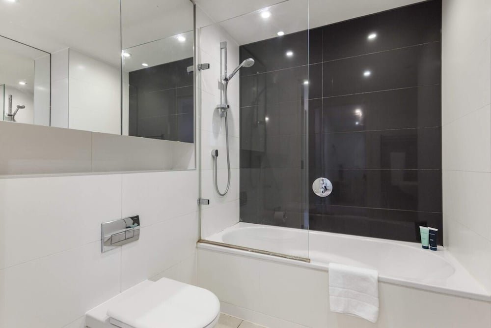 Фото Bright New 1 Bedroom Flat in Elephant and Castle