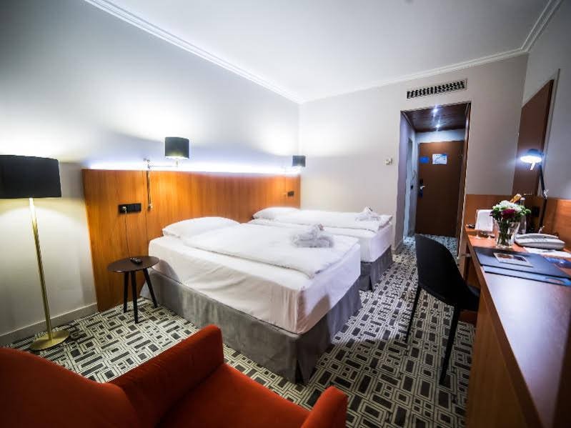 Фото Nh Prague City