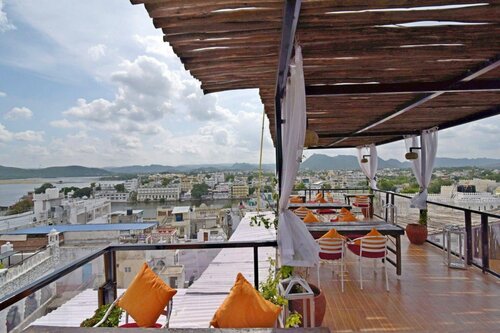 Гостиница Oyo 10319 Hotel Pichola Haveli в Удайпуре