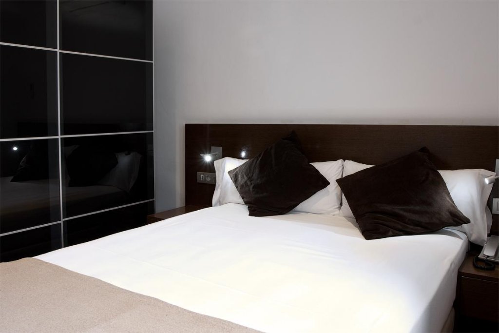 Фото Hotel Madanis