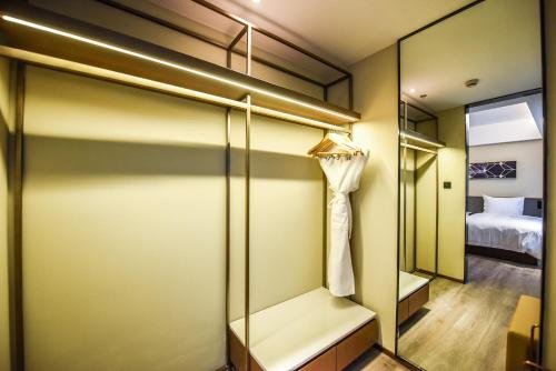 Фото Novotel Nanjing East Suning