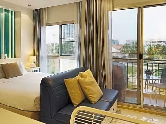 Фото The Gallery Jomtien Beach Pattaya Condo by Dome