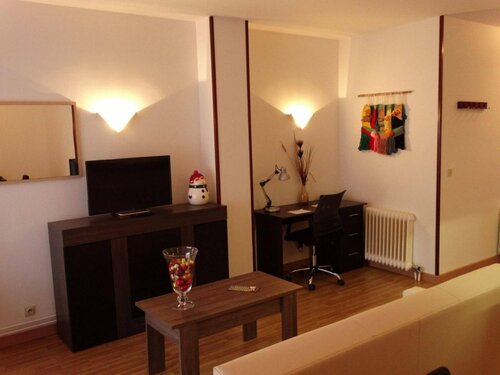 Гостиница Apartamentos La Solana в Энкаме