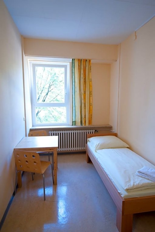 Фото Haus International Hostel