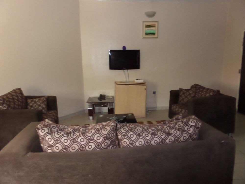 Фото Golden Astoria Hotel