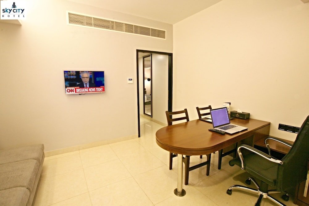 Фото Sky City Dhaka