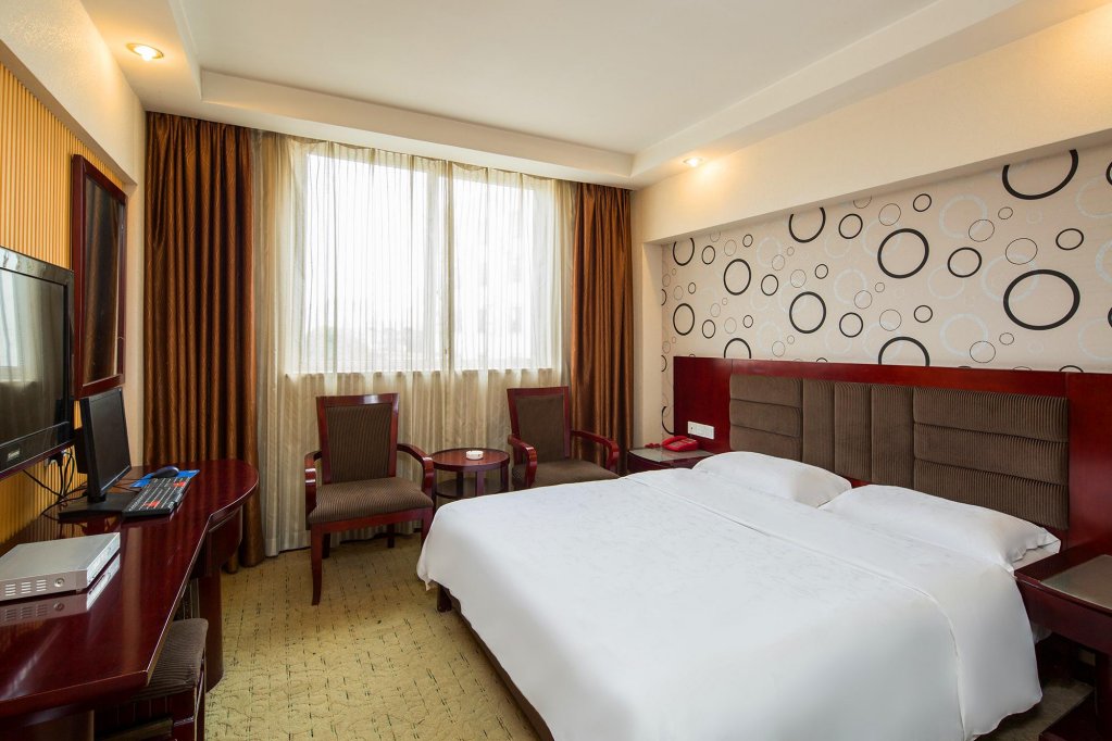 Фото Kaiserdom Hotel Changsha Railway Station