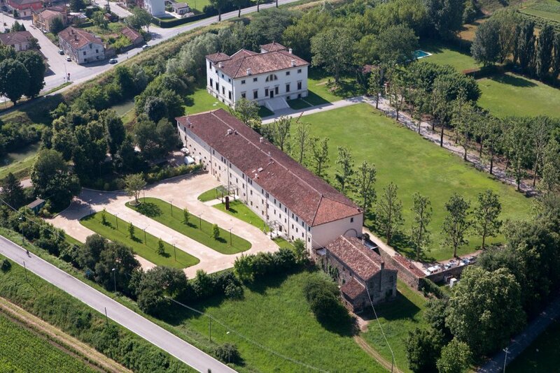 Гостиница La Barchessa di Villa Pisani