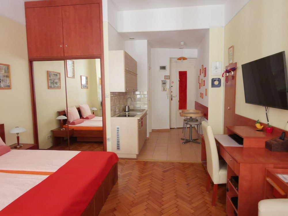 Фото Paprika Apartments In City Center